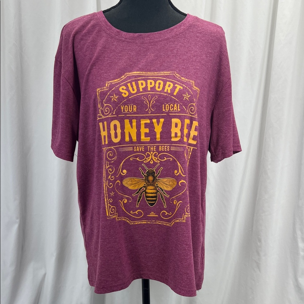 Maroon Honey Bee Graphic T-Shirt Women’s XL Casual Basic’s Soft